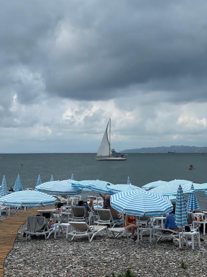 Luxors Garden Hotell Batumi Eksteriør bilde